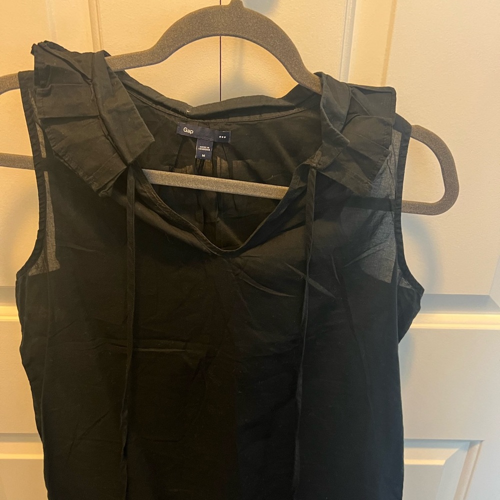 Gap Black Sleeveless Blouse